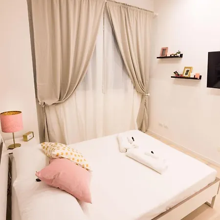 Greppi 5 Apartment